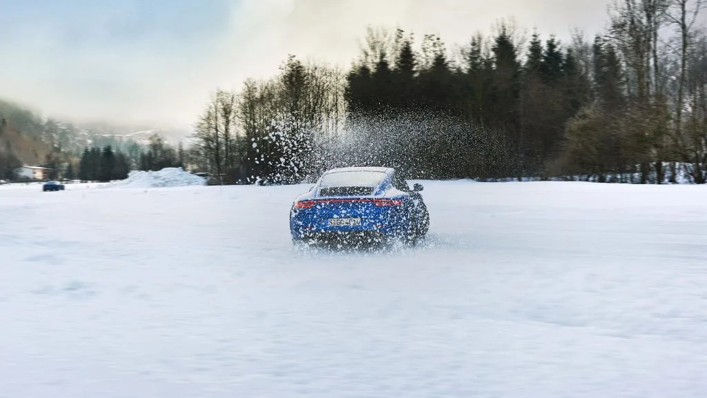 Röhrl und die Eiskünstler - 4x4 Allrad Autos