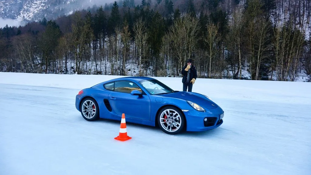 Röhrl und die Eiskünstler - 4x4 Allrad Autos