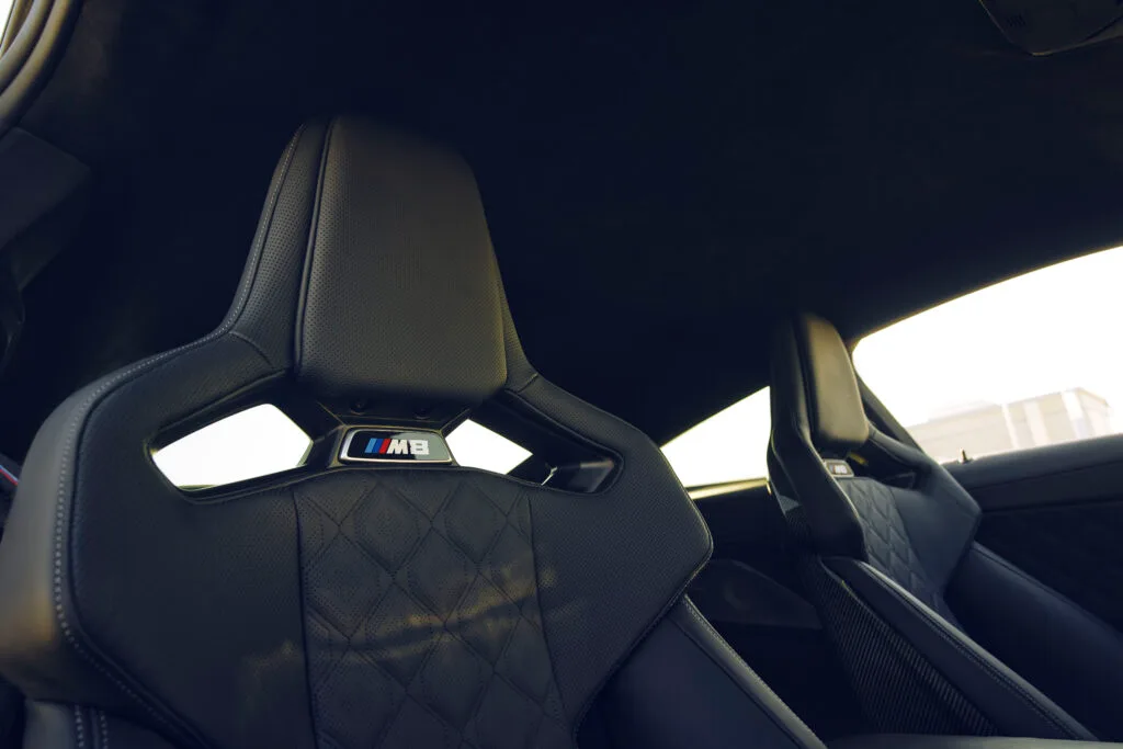 BMW M8 Competition xDrive Coupé: 625 PS, M Allrad & die perfekte Synthese für anspruchsvolle Fahrer - 4x4 Allrad Autos