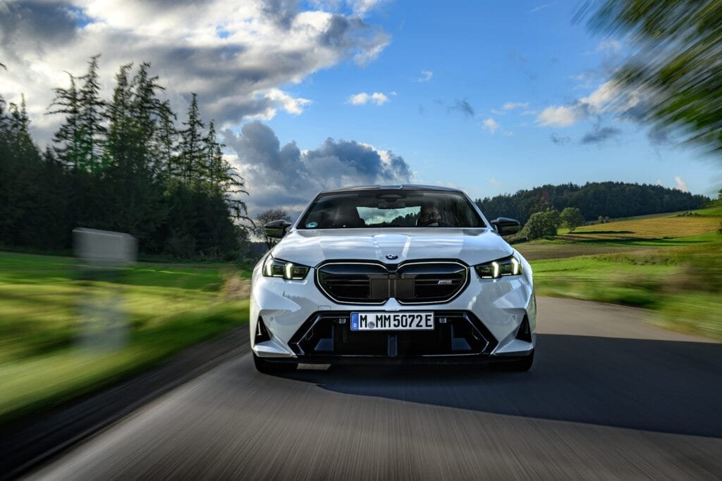 BMW M5 xDrive: 727 PS, Allrad & Hybrid – Der ultimative Performance-Allrounder 2026 - 4x4 Allrad Autos